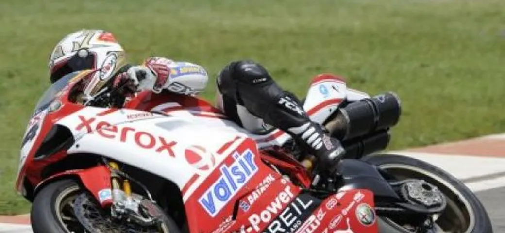 SBK Test Kyalami: Fabrizio da record davanti a Neukirchner e Haga