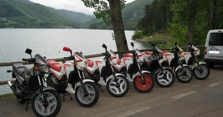 Foto del giorno: raduno delle Gilera RV 125 e 200