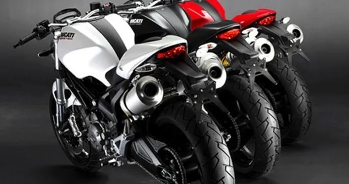 Nuovi colori per il Ducati Monster 696
