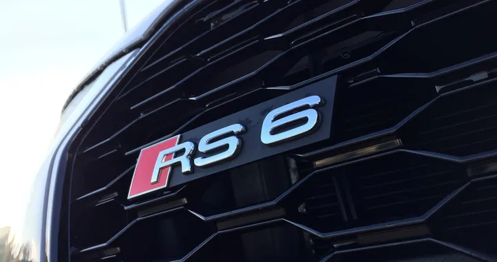 Audi RS6 Avant Performance: la prova in pista