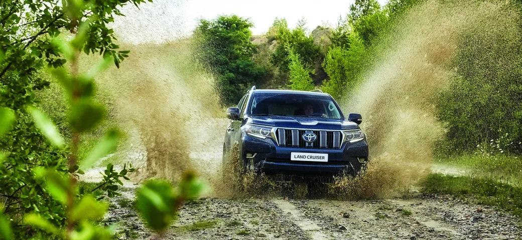 Toyota Land Cruiser 2018: partite le ordinazioni