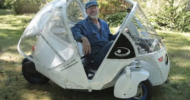 scooter + scooter = Moonbeam