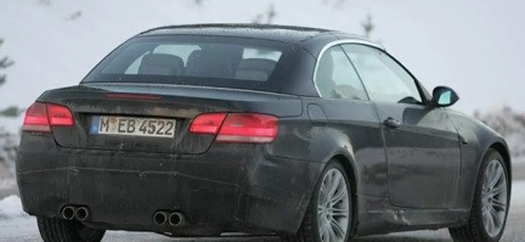 Foto spia BMW M3 Cabrio