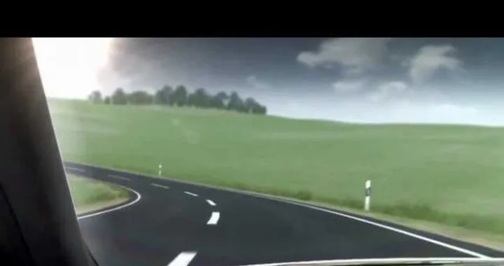 Mercedes ML 2013, video dei dispositivi di sicurezza
