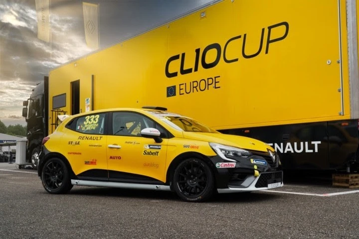 Renault: parte da Monza la quinta edizione della Clio Cup Press League