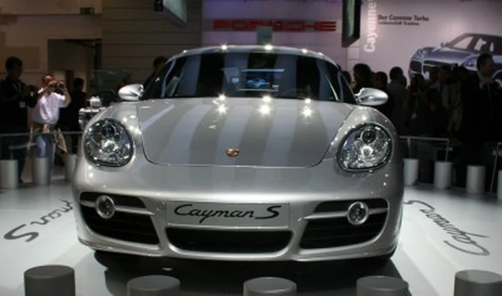 Porsche Cayman S dal vivo