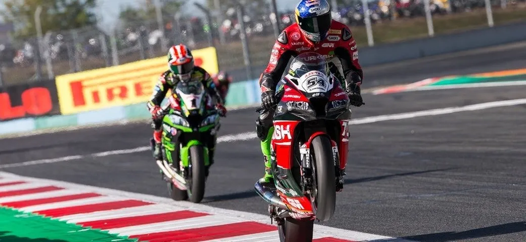 SBK Francia: Razgatlioglu concede il 