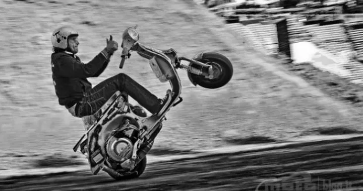Nicola l’impennatore al Red Bull X-Fighters World Tour