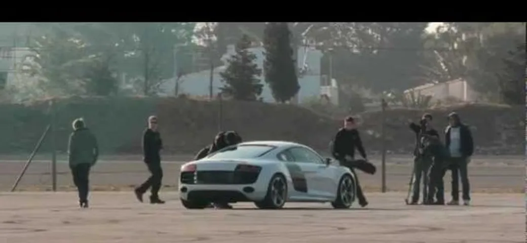 Dindo Capello drifting con Audi R8 V10: il making of