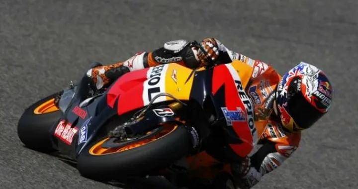 Stoner: "siamo pronti per la gara". Pedrosa: "ho avuto un problema al freno posteriore"