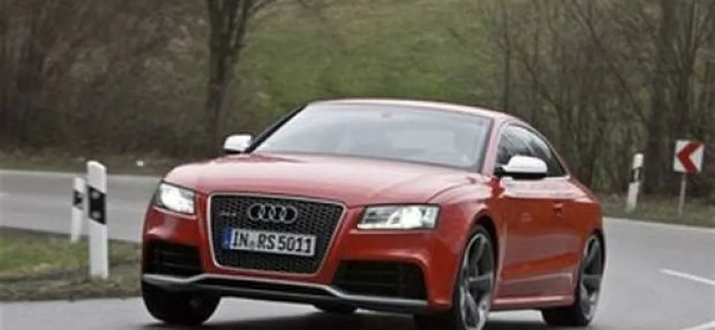 Video: Autocar prova l'Audi RS5