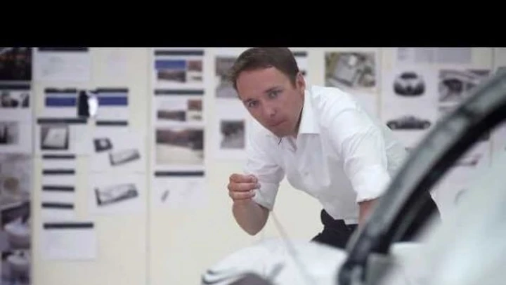 La realizzazione della Bugatti Veyron L'Or Blanc
