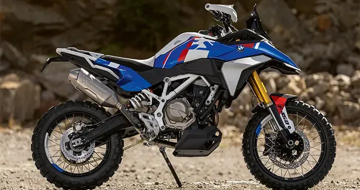 Nuova BMW F 450 GS: la moto che ti insegna a guidare, divertendoti