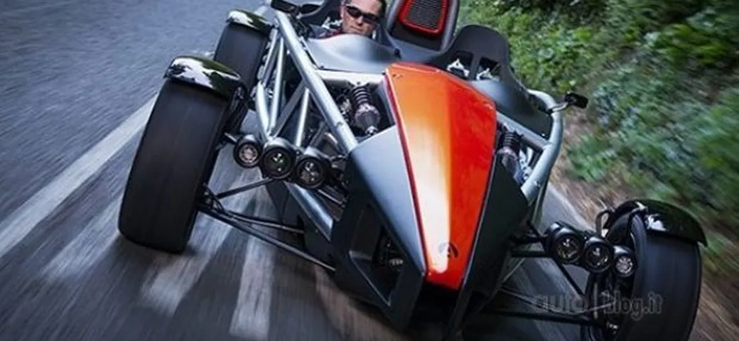 Ariel Atom 3.5: arriva l'aggiornamento della super sportiva