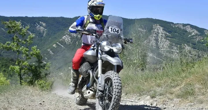 La Moto Guzzi V85 TT debutta nel Campionato Italiano Motorally