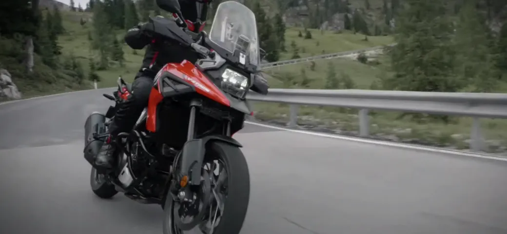 EICMA 2019, Suzuki: un video annuncia la nuova V-Strom 1000