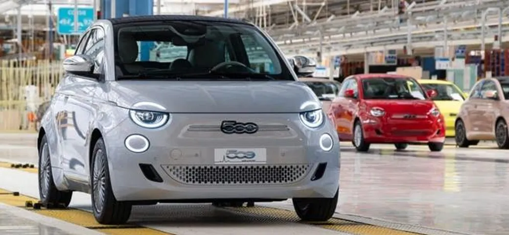 Mirafiori riparte, in attesa della salvifica Fiat 500 Ibrida