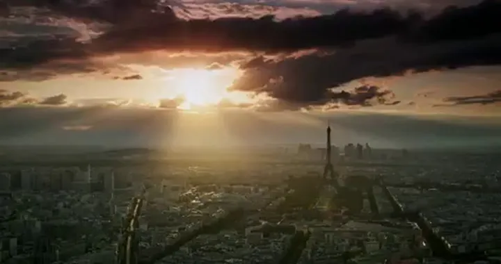 Yamaha X-MAX 400 (official video)