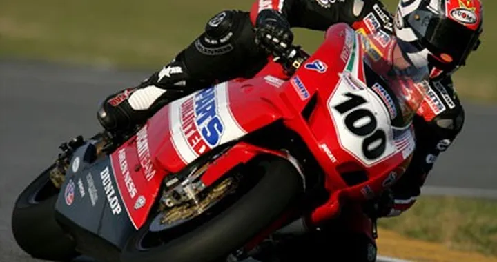 Daytona: Hodgson in lotta per le prime posizioni