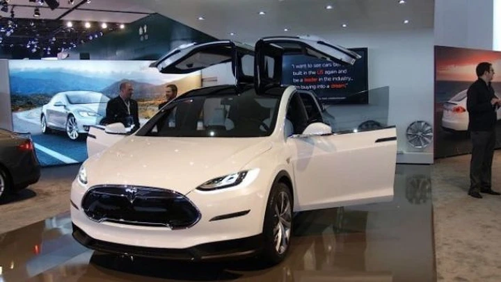 Tesla Model X - Salone di Detroit 2013 Live