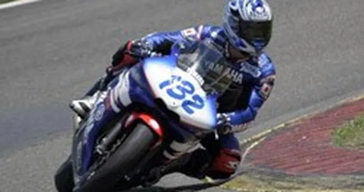 STK 1000: Tiberio firma con Kawasaki Pedercini