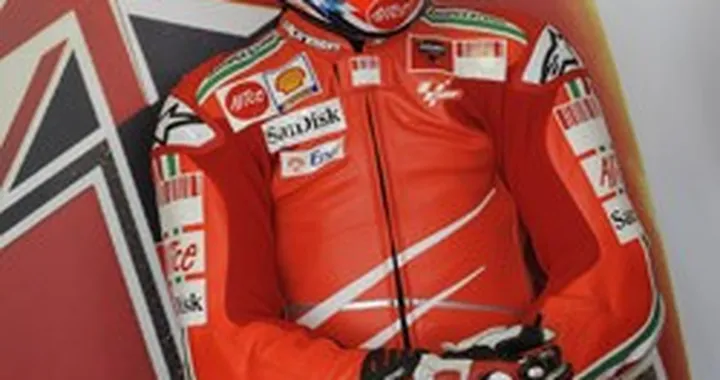 Casey Stoner parla del suo problema al polso