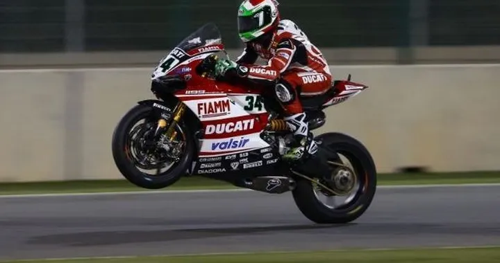 SBK Qatar 2014: Superpole record per Giugliano su Baz e Sykes, Guintoli 5°, Melandri 8° [FOTO]