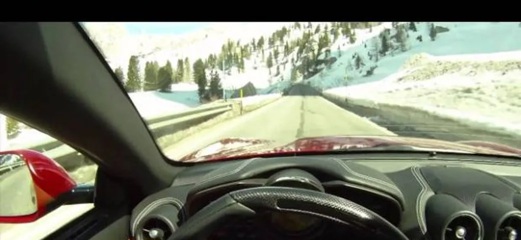 Video: Ferrari FF on-board camera
