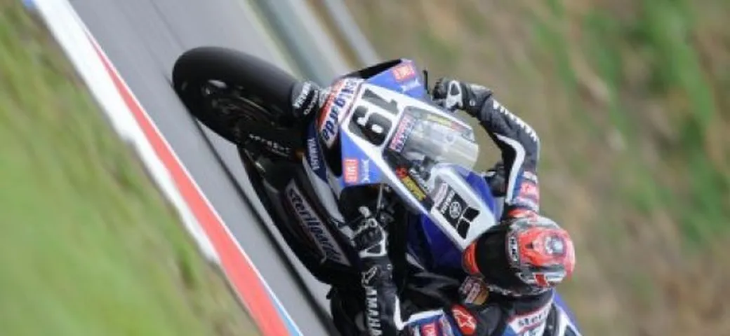 WSBK al Nurburgring: Spies alla caccia di Haga; Sykes pronto a misurarsi con una pista sconosciuta
