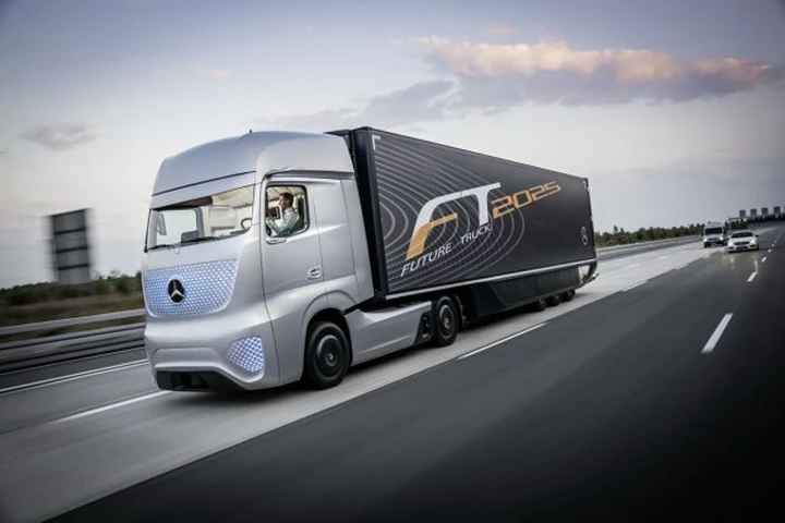 Il Mercedes 2025 Concept Truck anticipa le motrici del futuro?
