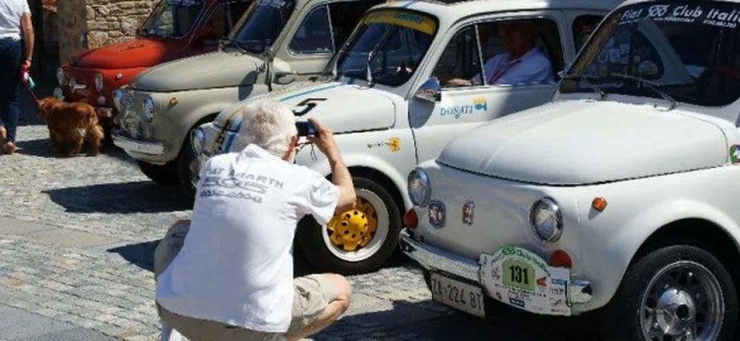 Fiat 500: le immagini dal raduno di Garlenda