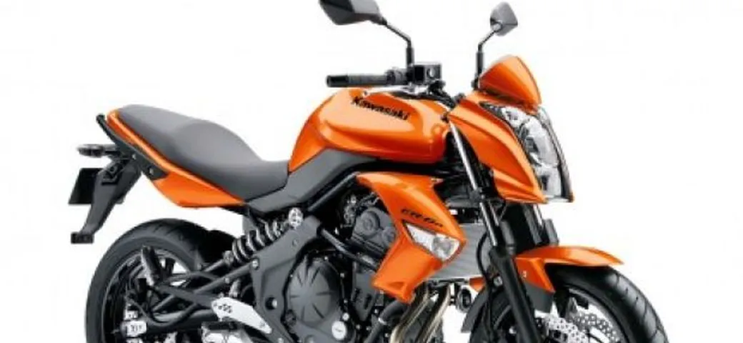 Kawasaki ER-6n e ER-6f MY 2010
