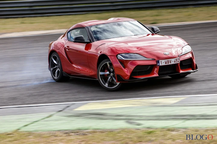 Nuova Toyota Supra: informazioni e prezzo