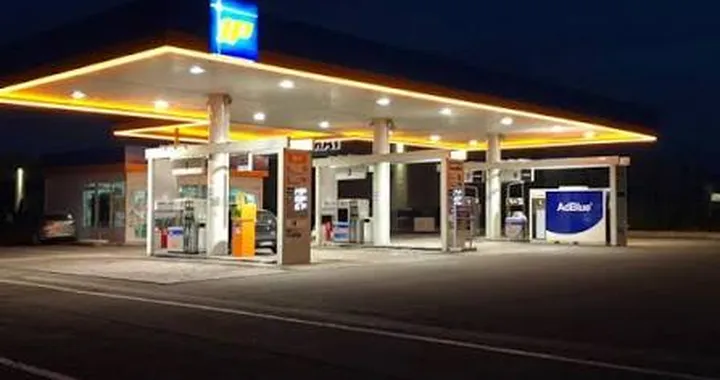 Benzina e diesel, dopo Eni si muove anche IP: prezzi calmierati in tutta Italia