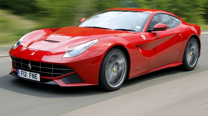 Gli sequestrano la Ferrari: “Tenetevela, ne ho un'altra”