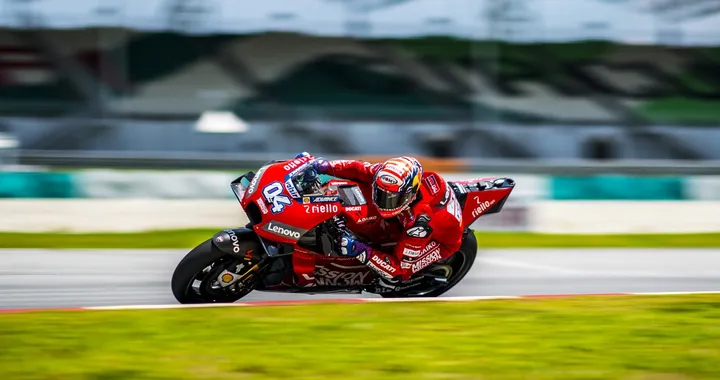 Ducati | MotoGP: Dall'Igna e quella chiavetta misteriosa sullo sterzo