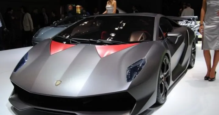 Lamborghini Sesto Elemento Concept - Salone di Parigi 2010 Live