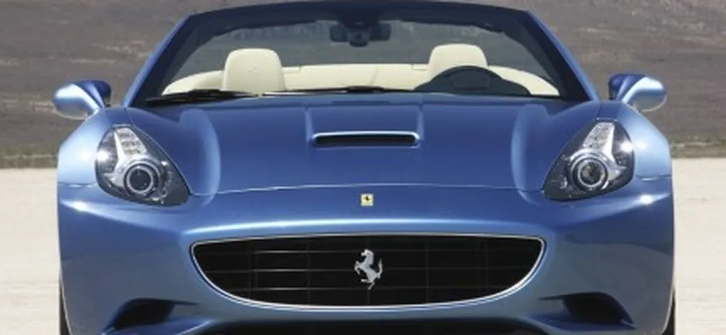 Ferrari California: in Gran Bretagna si parte da 143.000 sterline