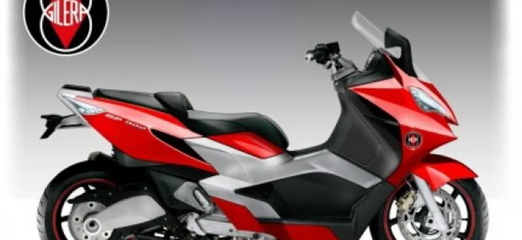 Gilera GP900RR by Oberdan Bezzi