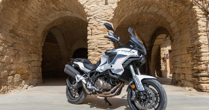 Rieju Xplora 557: la sfida alle big con una trail davvero low-cost