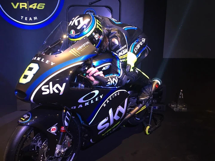 Test a Valencia per il team Sky-VR46