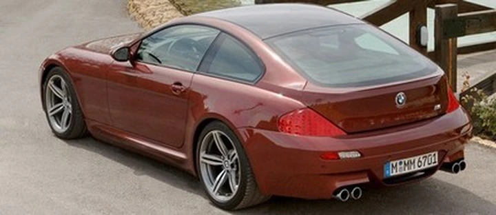 BMW: registrate le denominazioni M10, 555 e Progressive Activity Sedan