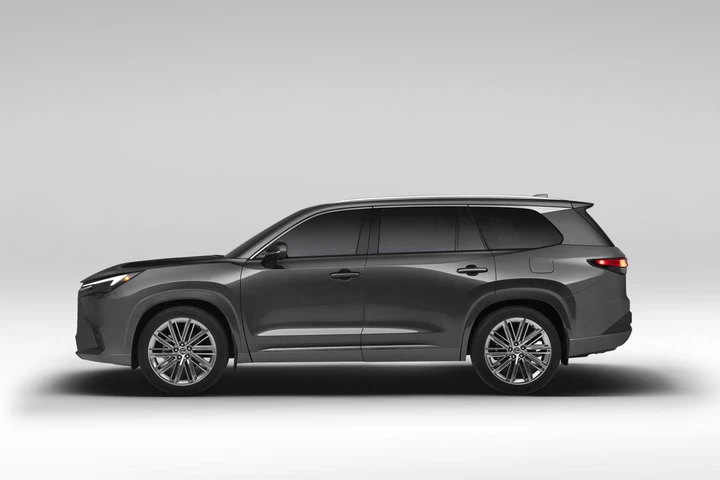 Lexus TX 2024