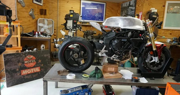 AGO TT by Deus Ex Machina dedicata ad Agostini [Video]