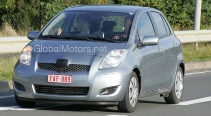 Toyota Yaris: prima il restyling poi la rivoluzione