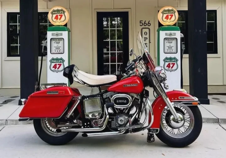 Harley-Davidson FLH Electra Glide