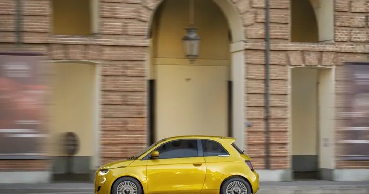 Fiat pensa di limitare la velocità delle sue city car a 117 km/h: perché
