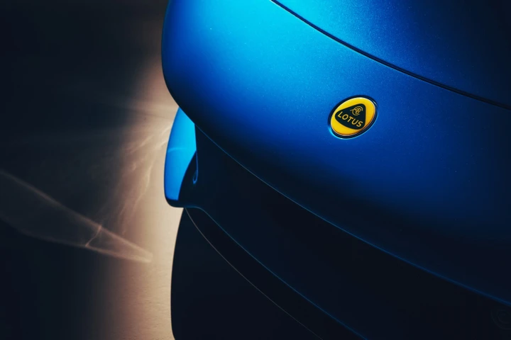 Lotus Type 135: prime indiscrezioni sulla sportiva elettrica