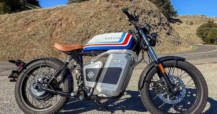 Maeving RM1S: la moto elettrica retrò per la città