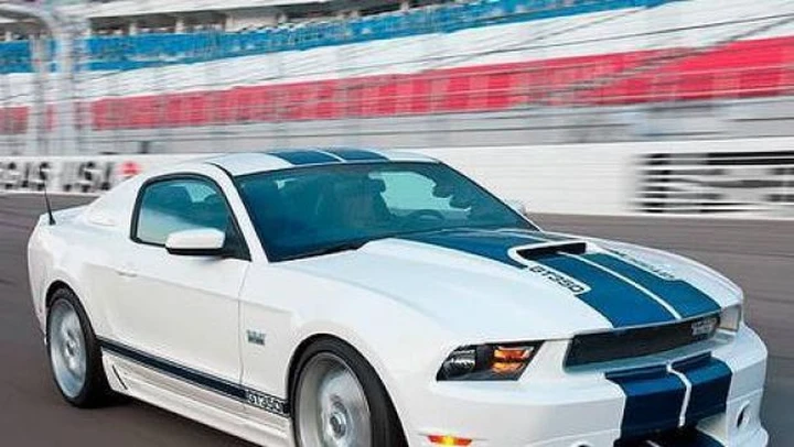 Shelby American Mustang GT350: un video dalla fabbrica di Las Vegas
